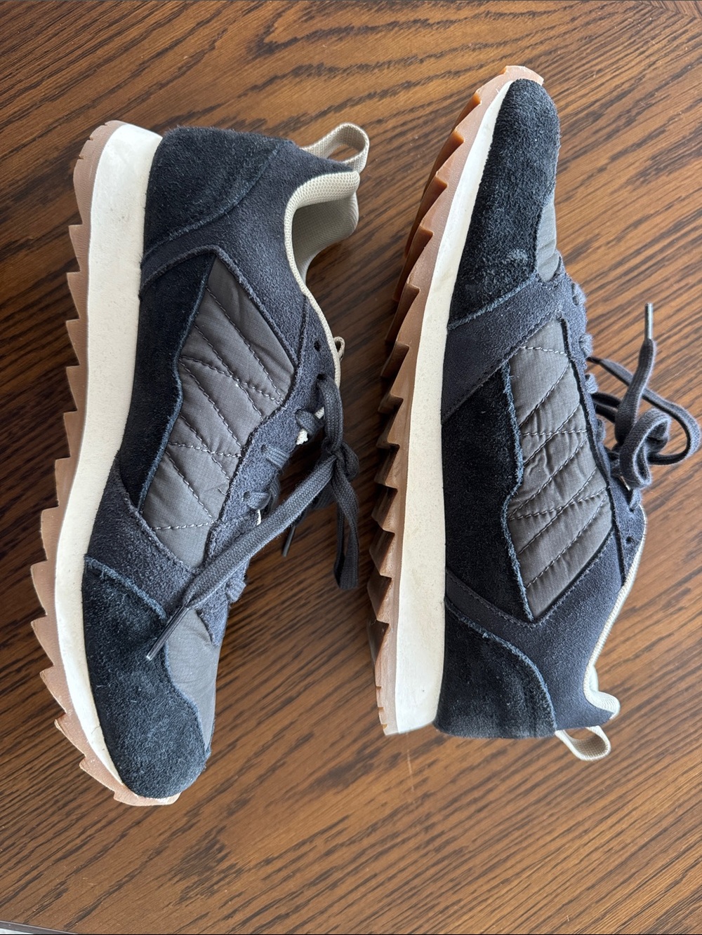 Merrell Sneakers - Picture 3 of 5